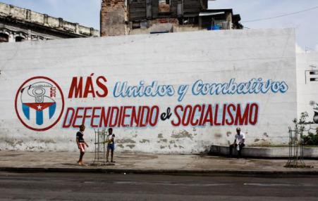 slogan painted on wall in Cuba