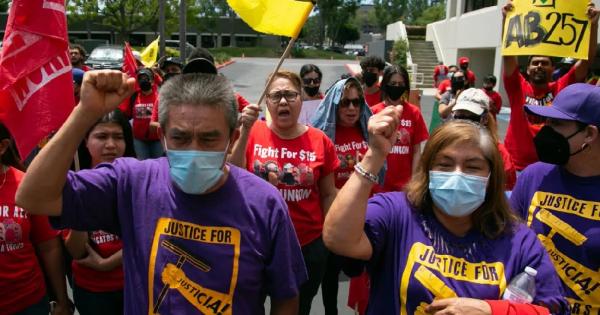 California Fast Food Workers Demand a Seat at the Table | Portside
