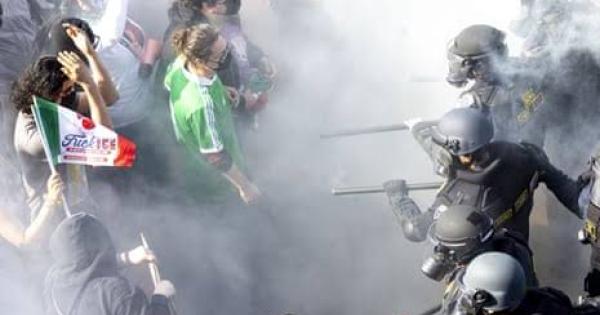 ‘Misuse’ of Crowd Control Weapons on ICE Protesters Led to Blindings and Traumatic Brain Injuries, Report Finds