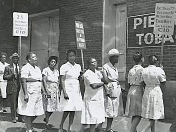 Food, Tobacco and Agricultural workers picket line in 1946