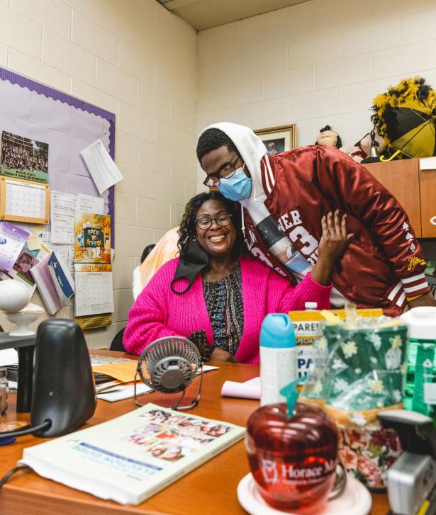 A Chicago High School Reopens with Fears of Gun Violence Portside