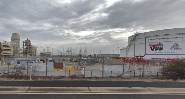 refinery tanks near Los Angeles-Long Beach ports