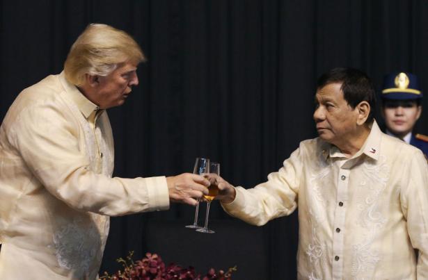 Trump and Duterte toasting
