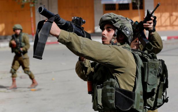 Israeli army soldiers