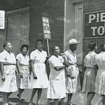 Food, Tobacco and Agricultural workers picket line in 1946