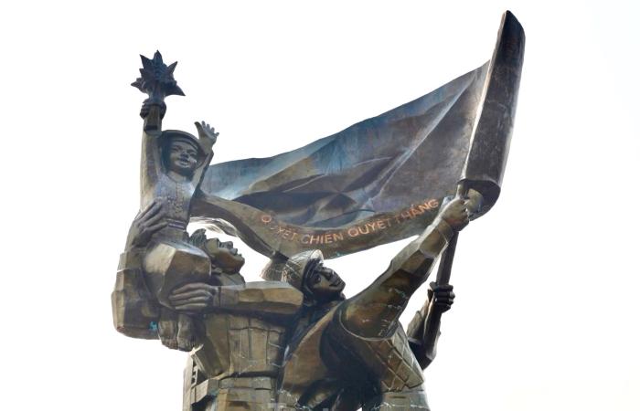 Statue, in Hanoi, commemorating the victory at Dien Bien Phu 