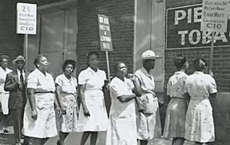 Food, Tobacco and Agricultural workers picket line in 1946