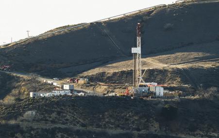 An Aliso Canyon relief well being drilled on December 14, 2015.