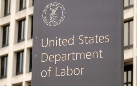 Photo - US Department of Labor sign on the building's facade.
