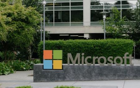 Photo of the facade of Microsoft headquarters