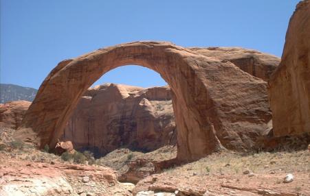 A natural stone arch in Utah known as Rainbown Arch