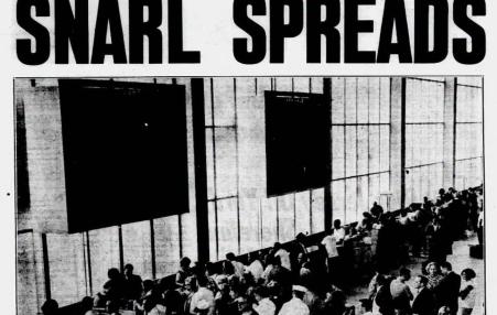 NY Daily News with "Airline Strike Snarl Spreads" headline