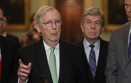 McConnell with other Republican Party Senators