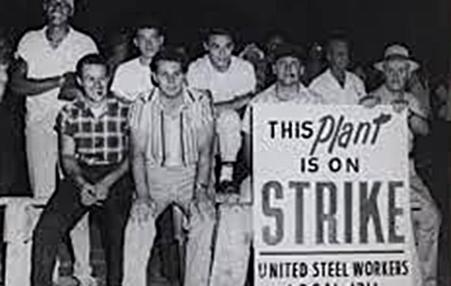 Striking steel workers in 1946